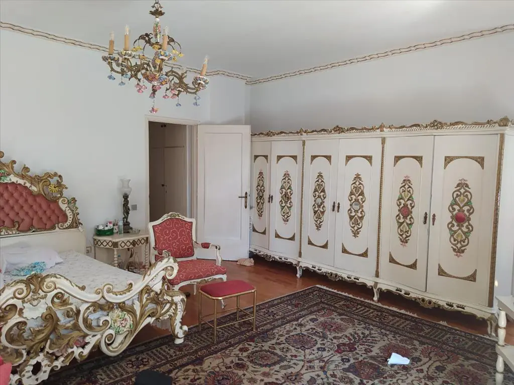 Detached House Of 640 M² In Athens