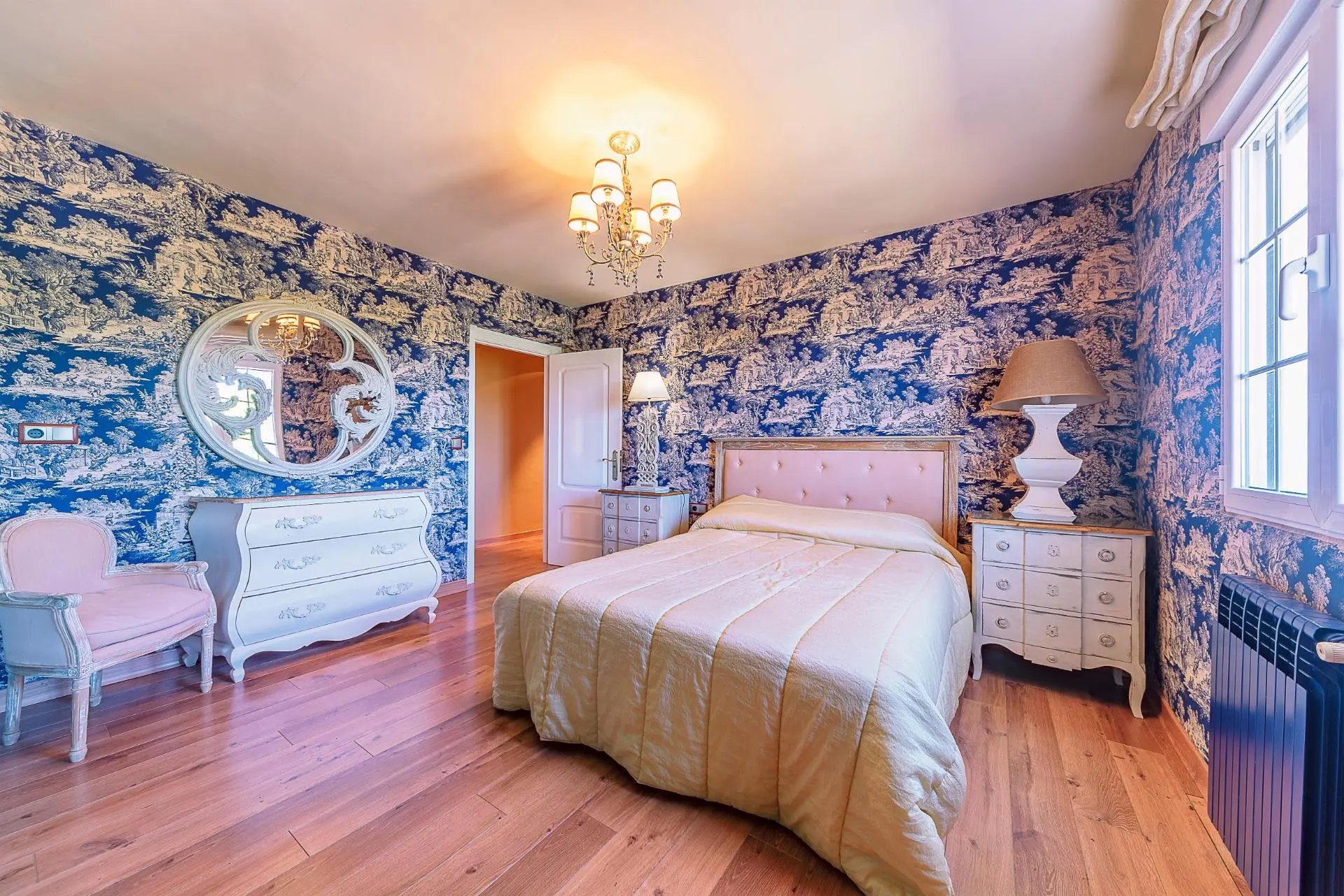 Villa Of 1040 M² In Penaguila, Spain