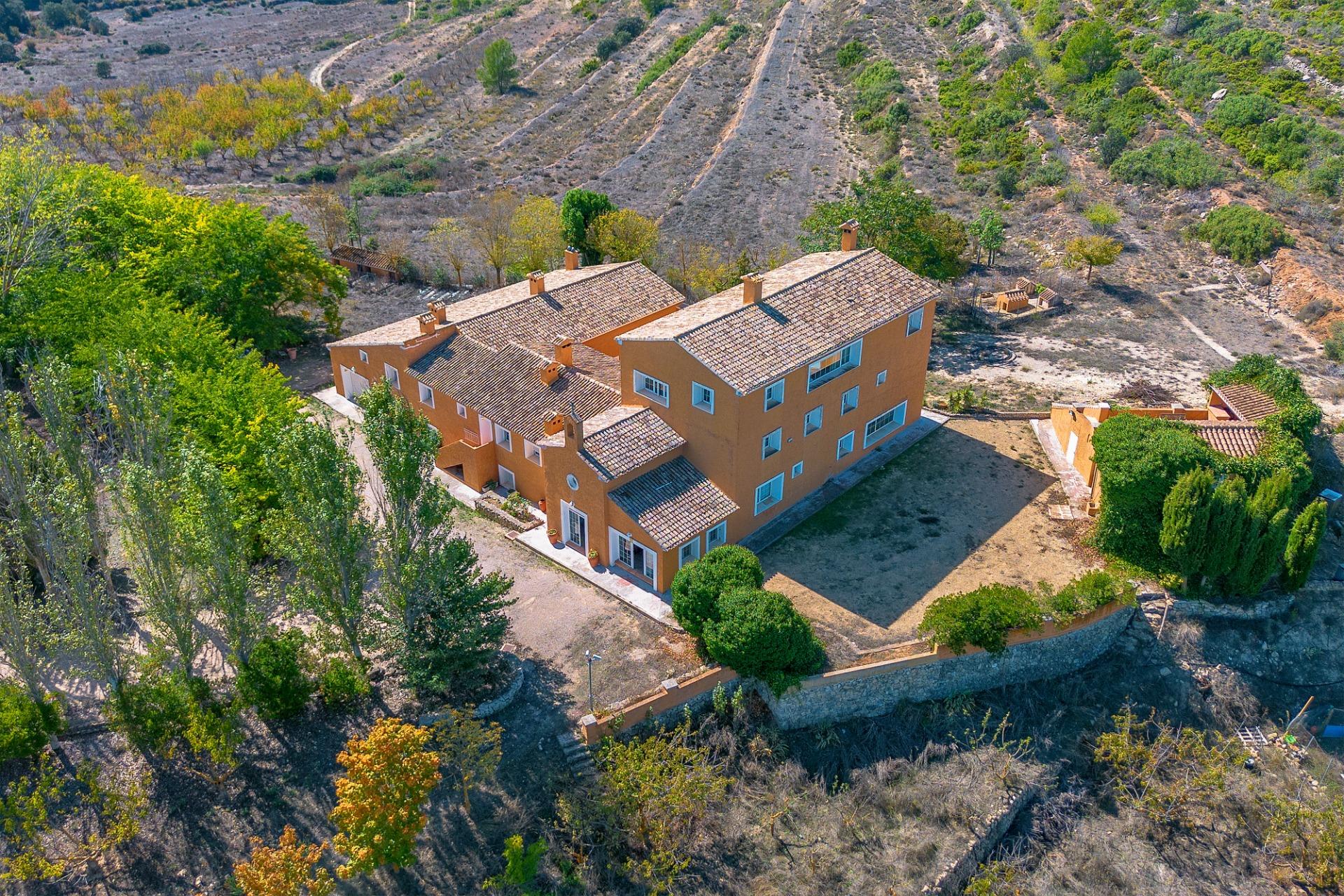 Villa Of 1040 M² In Penaguila, Spain