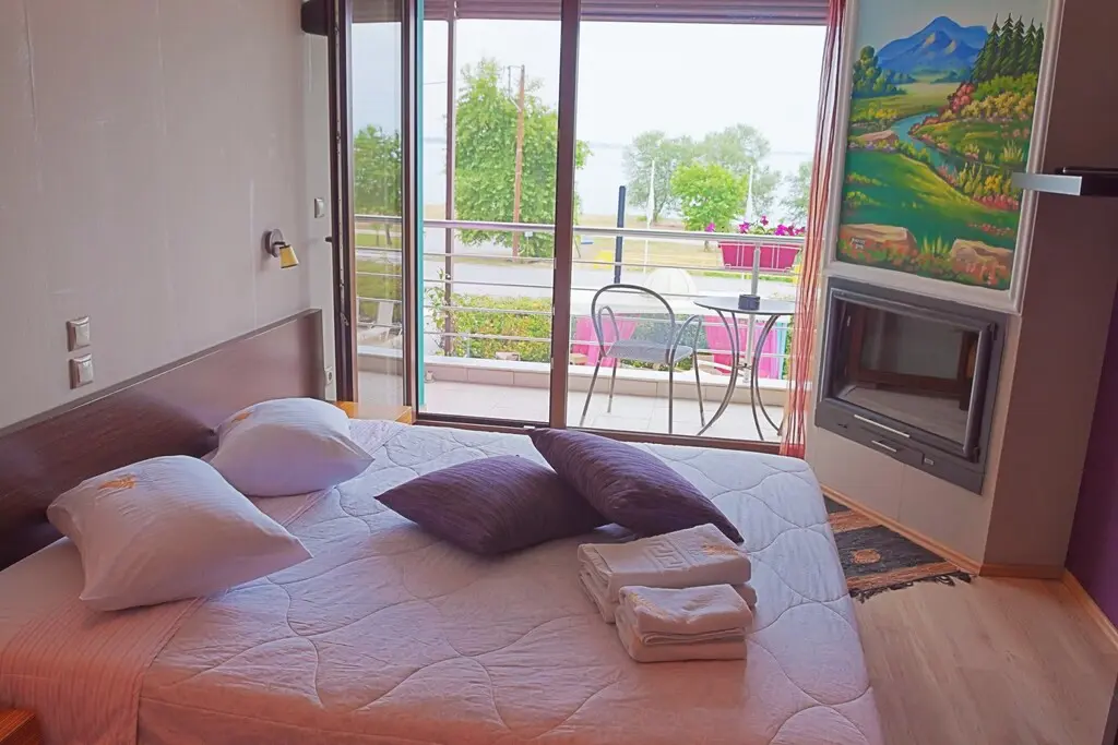 Hotel Of 340 M² On The Olympic Coast