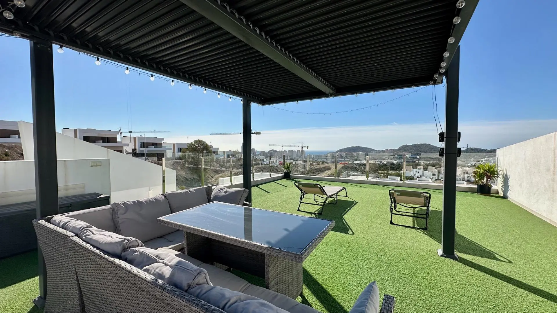 Penthouse 156 M² In Finestrat, Spain