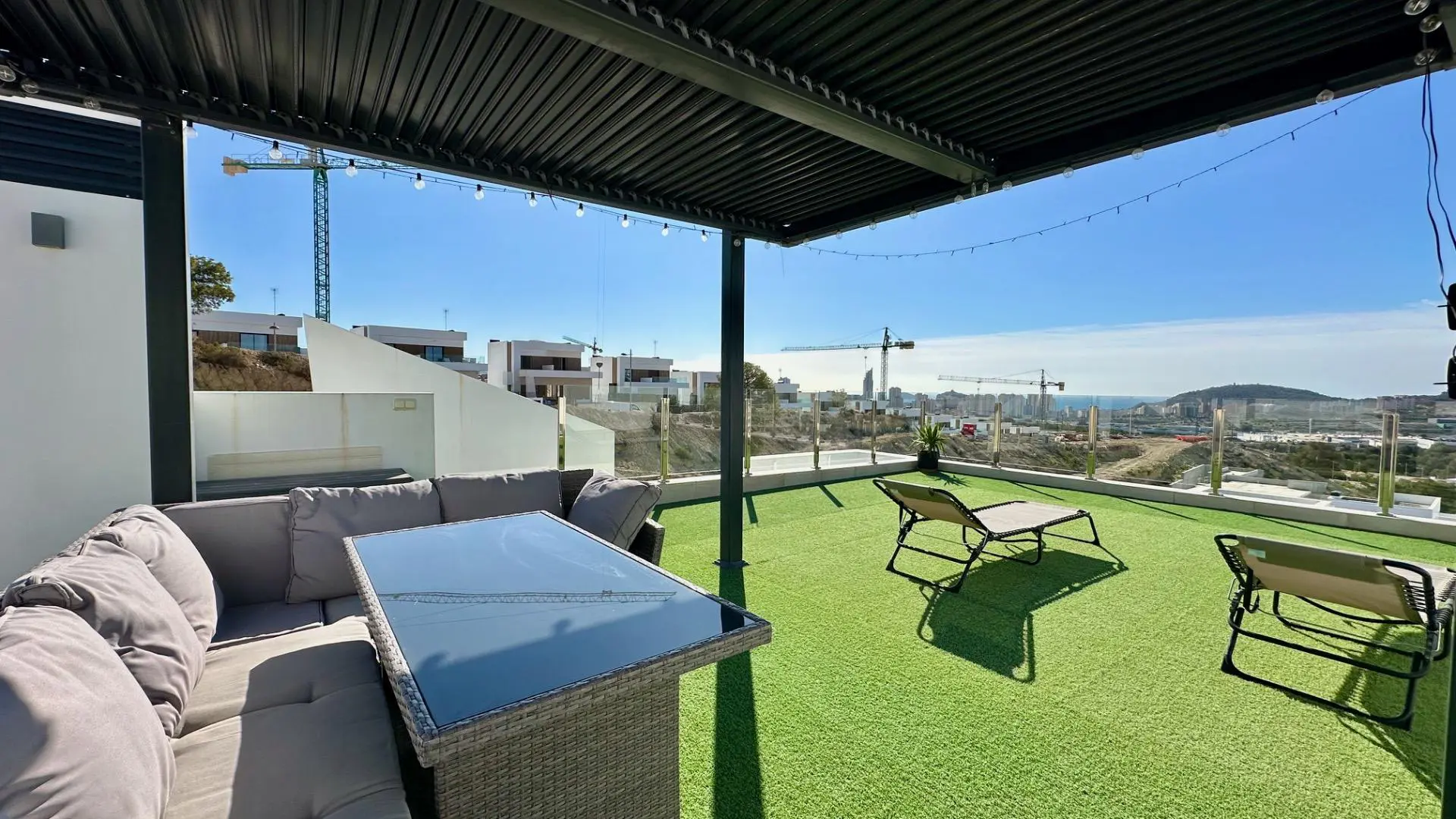 Penthouse 156 M² In Finestrat, Spain