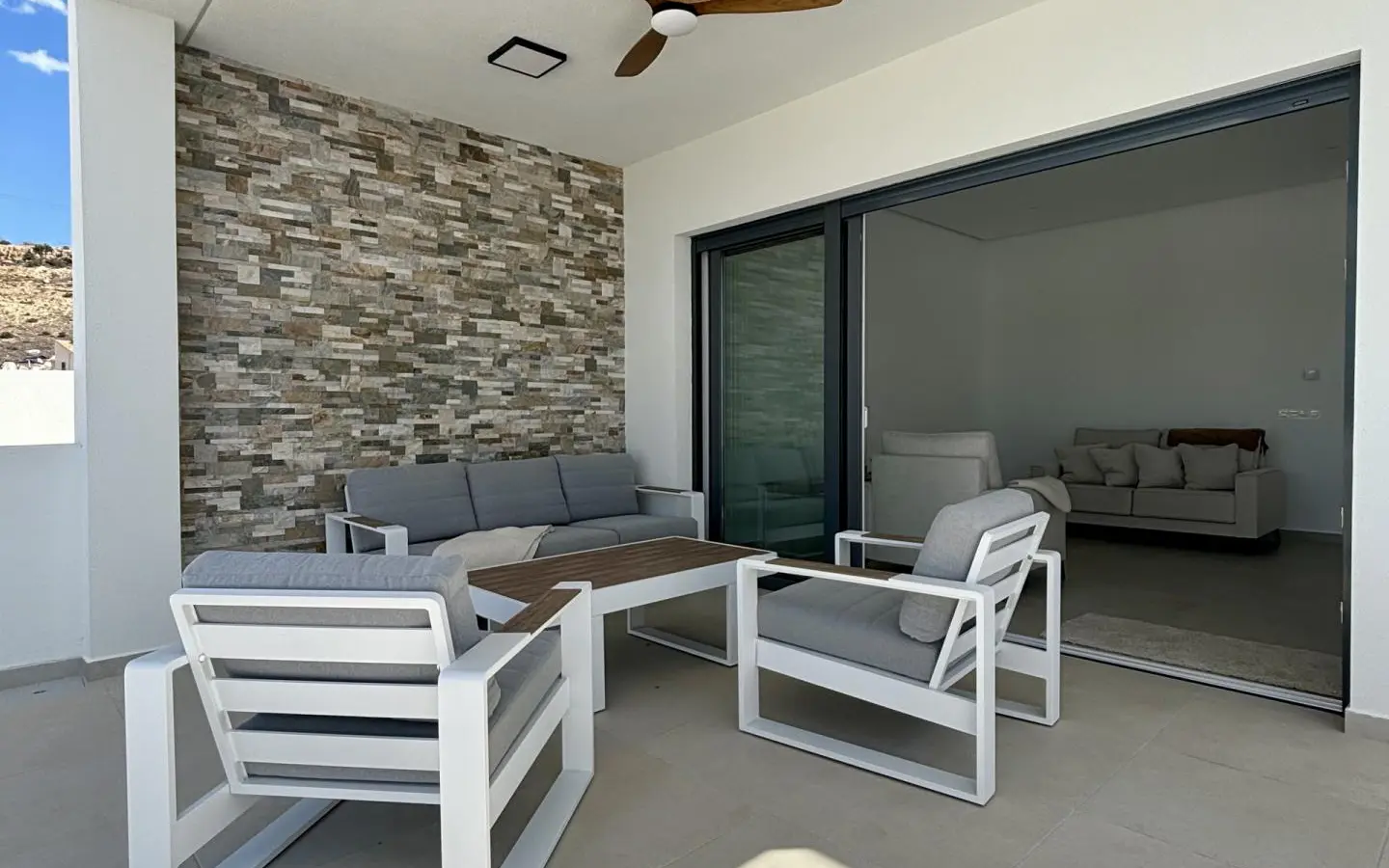 3-bedroom Villa In Benijofar, Spain (120 M²)