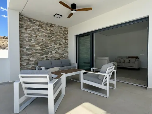 3-bedroom Villa In Benijofar, Spain (120 M²)