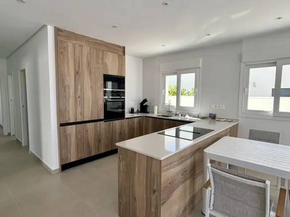 3-bedroom Villa In Benijofar, Spain (120 M²)