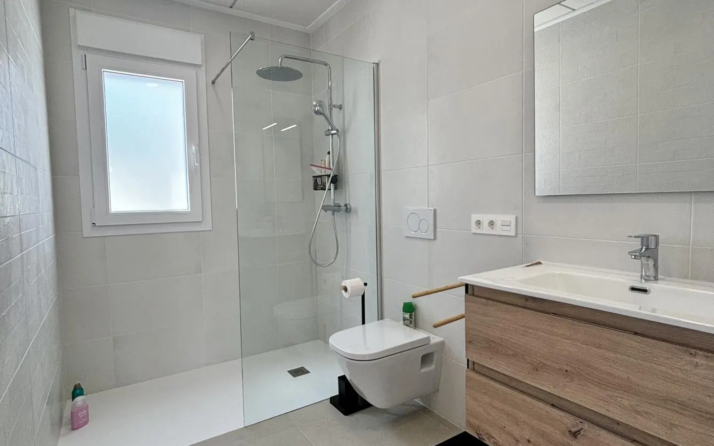 3-bedroom Villa In Benijofar, Spain (120 M²)