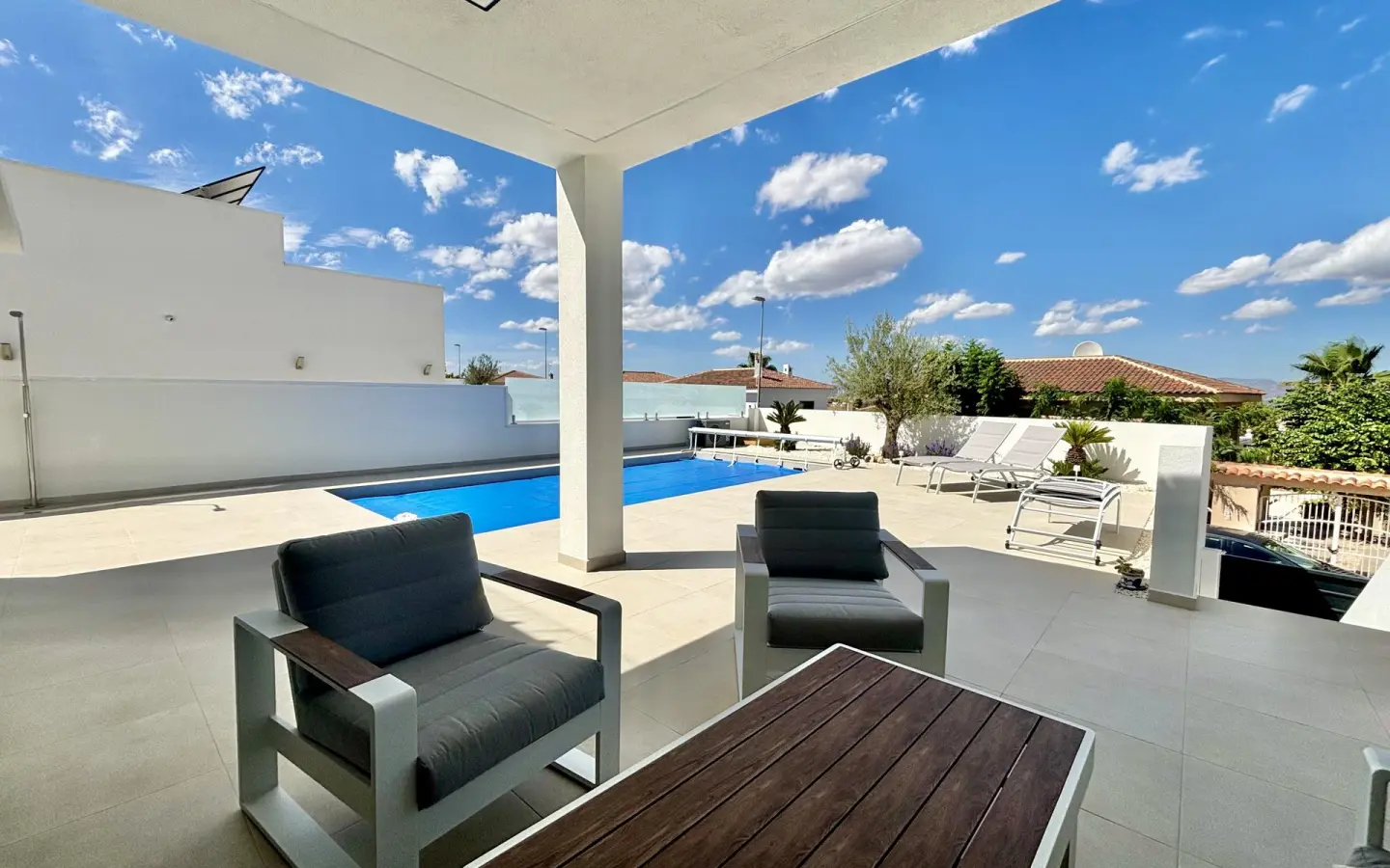 3-bedroom Villa In Benijofar, Spain (120 M²)