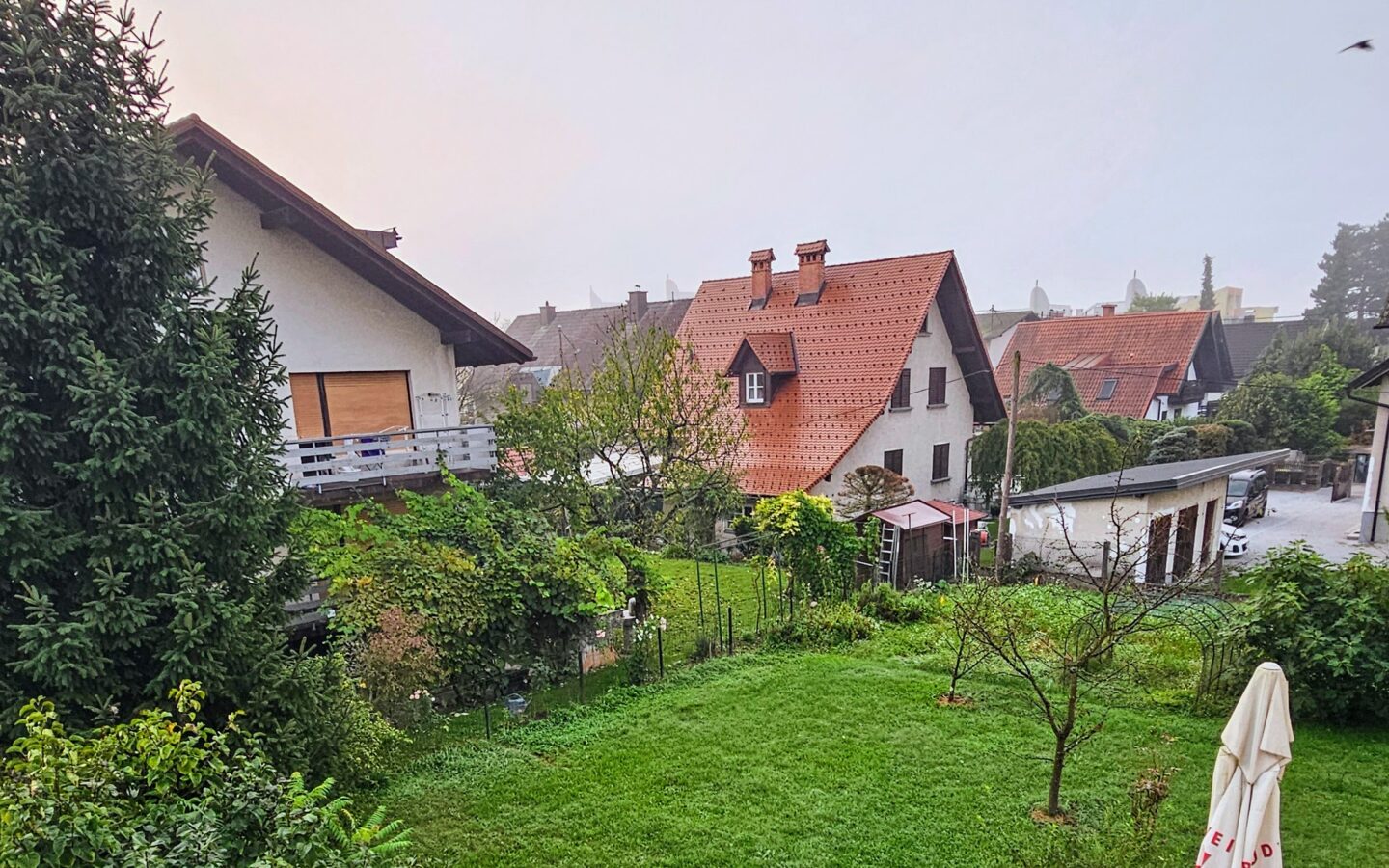 Spacious Semi-detached House With Development Potential In Prime Ljubljana Location
