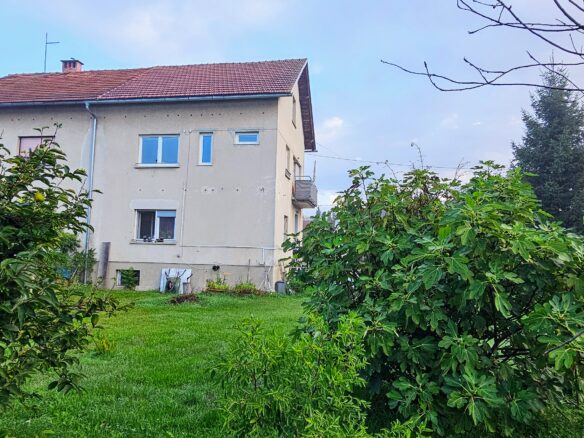 Spacious Semi-detached House With Development Potential In Prime Ljubljana Location