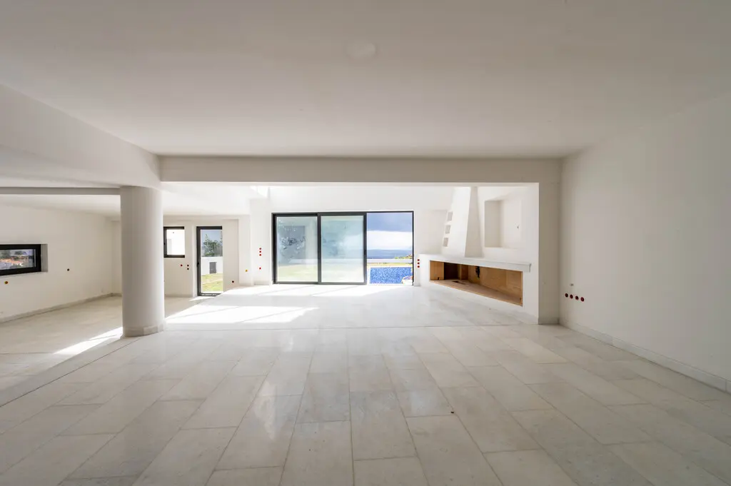 Villa Of 462 M² In Attica