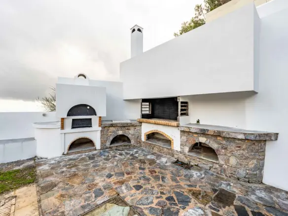 Villa In Pikermi, Greece (462 M²)