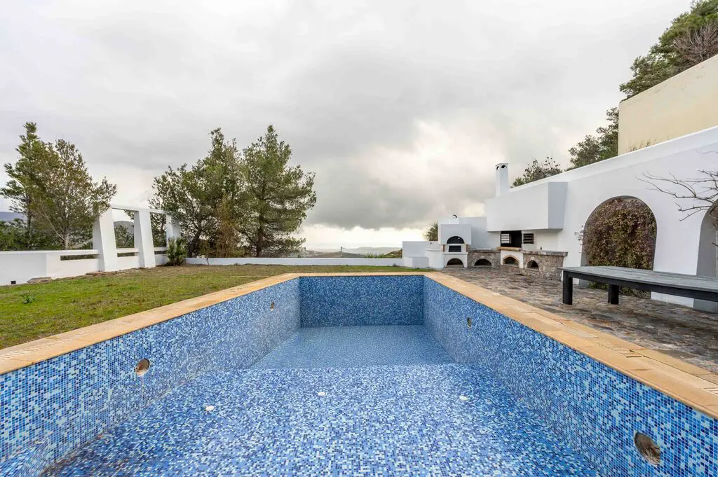 Villa Of 462 M² In Attica