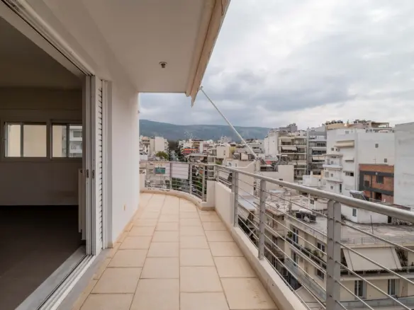 3-bedroom Flat In Zografou, Greece (92 M²)