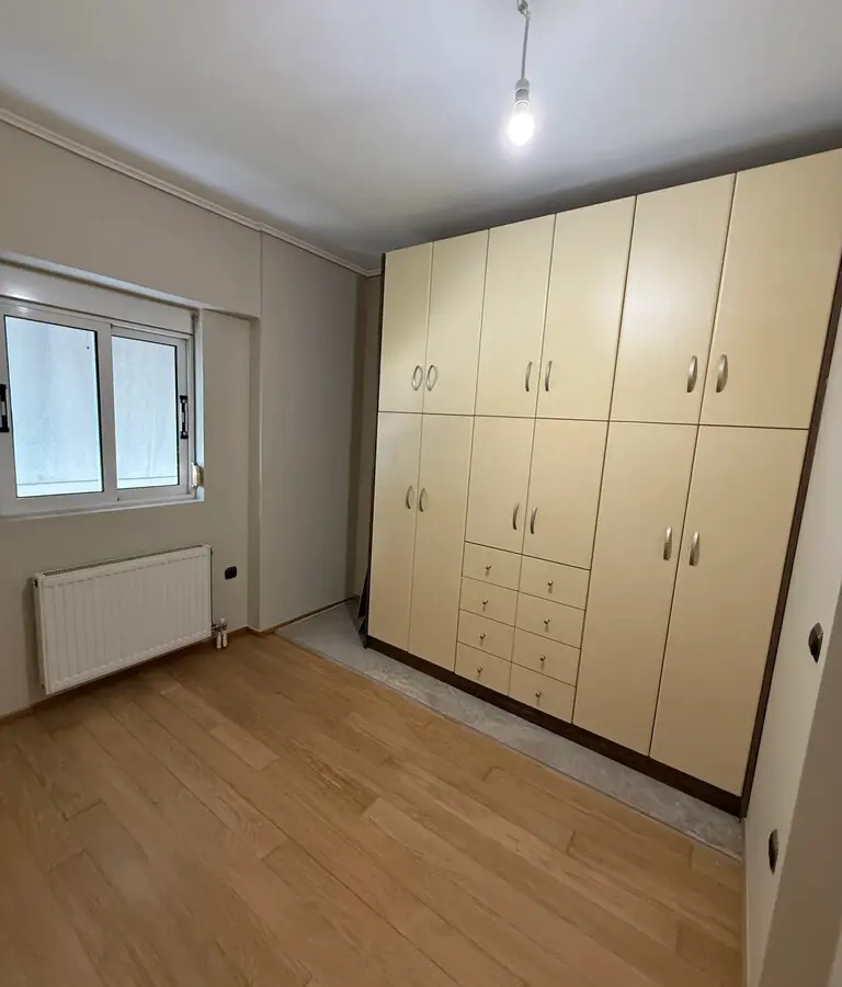 Flat Of 98 M² In Athens