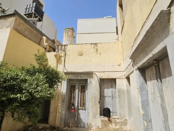 14-bedroom Building In Heraclion Cretes, Greece (354 M²)