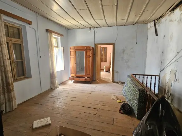 14-bedroom Building In Heraclion Cretes, Greece (354 M²)