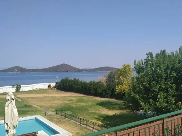 9-bedroom Villa In Dafnouses, Greece (525 M²)