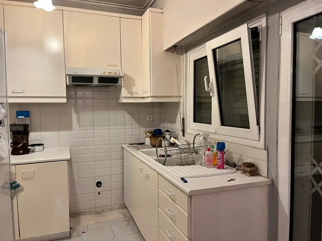 2-bedroom Maisonette In Neos Kosmos, Greece (104 M²)