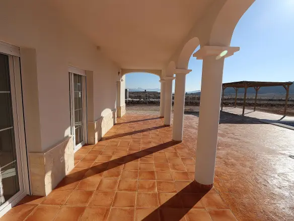 4-bedroom Detached Villa In Pinoso, Spain (225 M²)