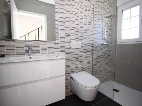 4-bedroom Detached Villa In Pinoso, Spain (225 M²)