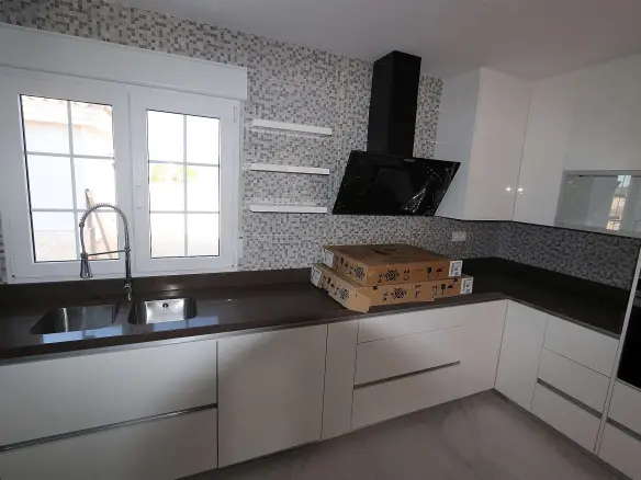 4-bedroom Detached Villa In Pinoso, Spain (225 M²)