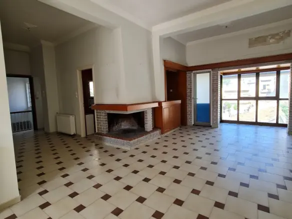 4-bedroom Building In Gazi – Metaxourgio – Votanikos, Greece (419 M²)