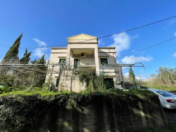 Detached House In Corfu, Greece (268 M²)