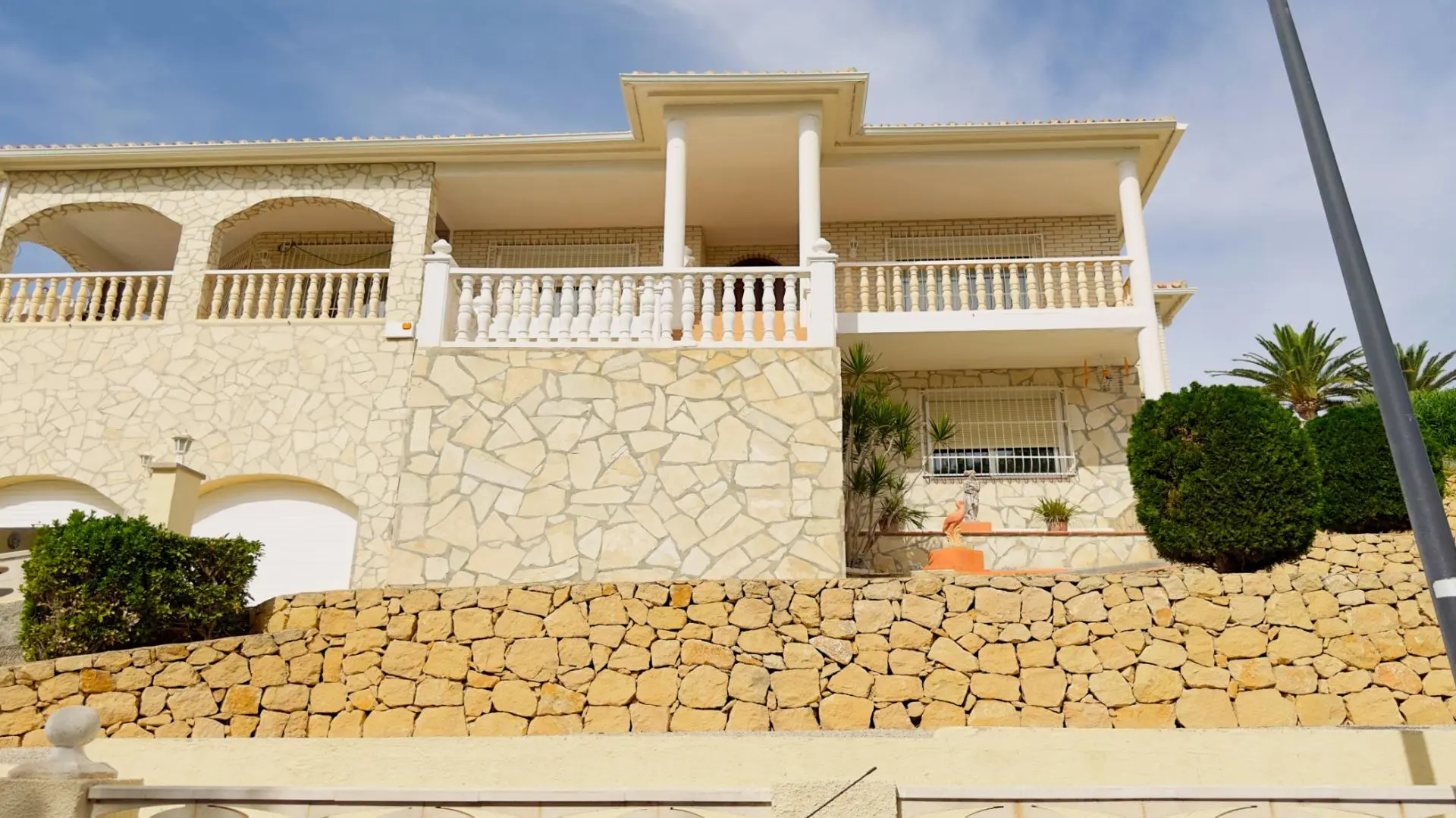 Villa Of 320 M² In La Nucía, Spain