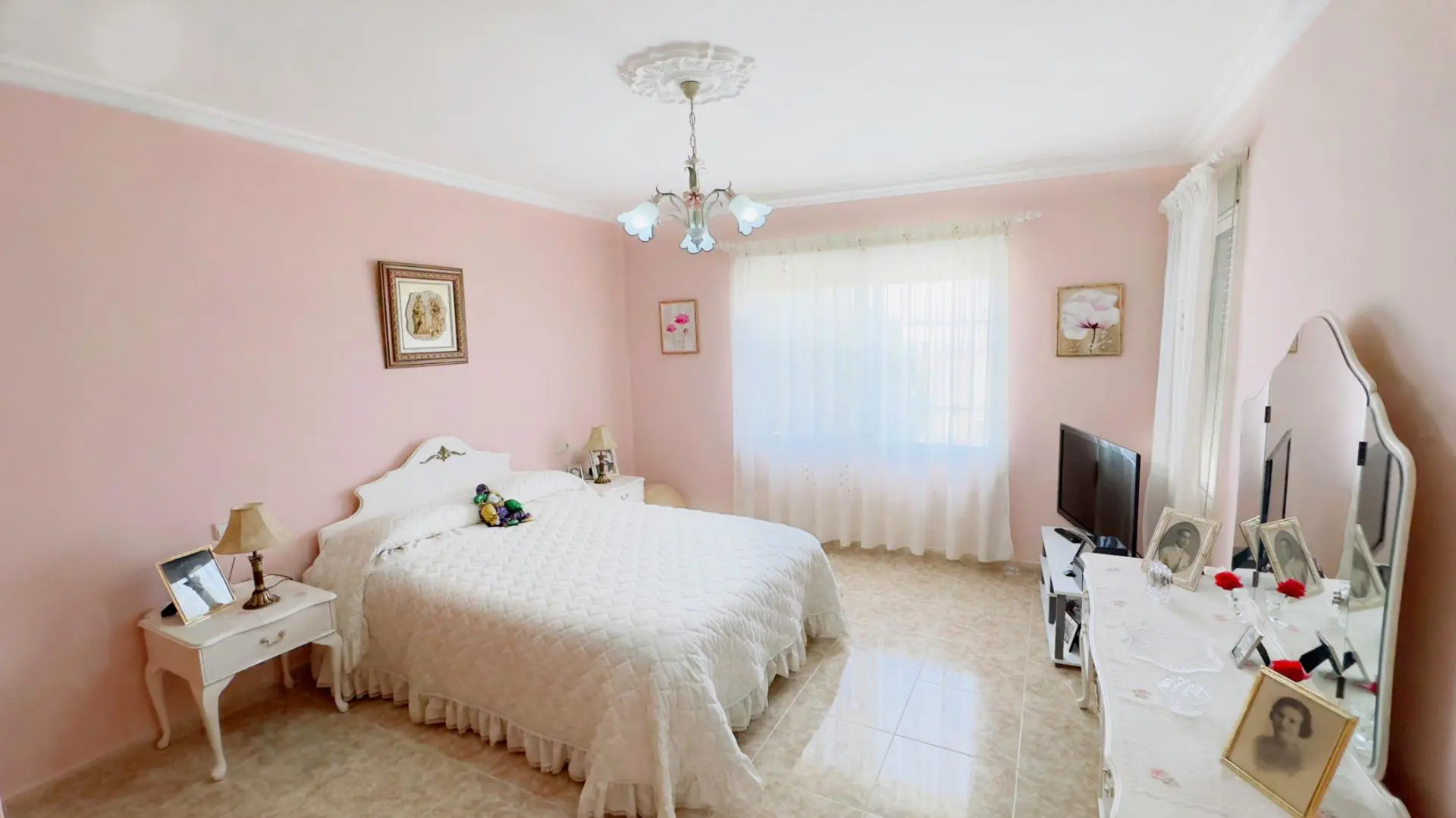 Villa Of 320 M² In La Nucía, Spain