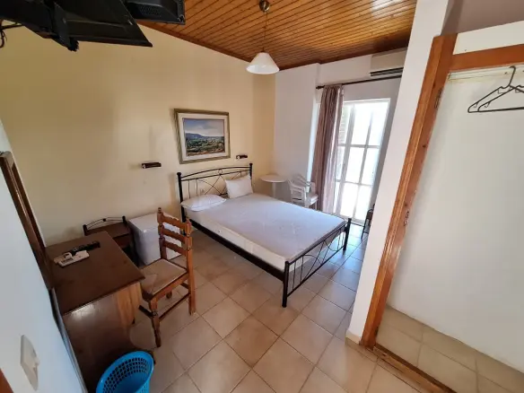 Hotel In Corfu, Greece (440 M²)