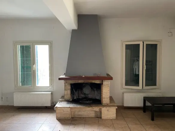 Detached House In Corfu, Greece (268 M²)
