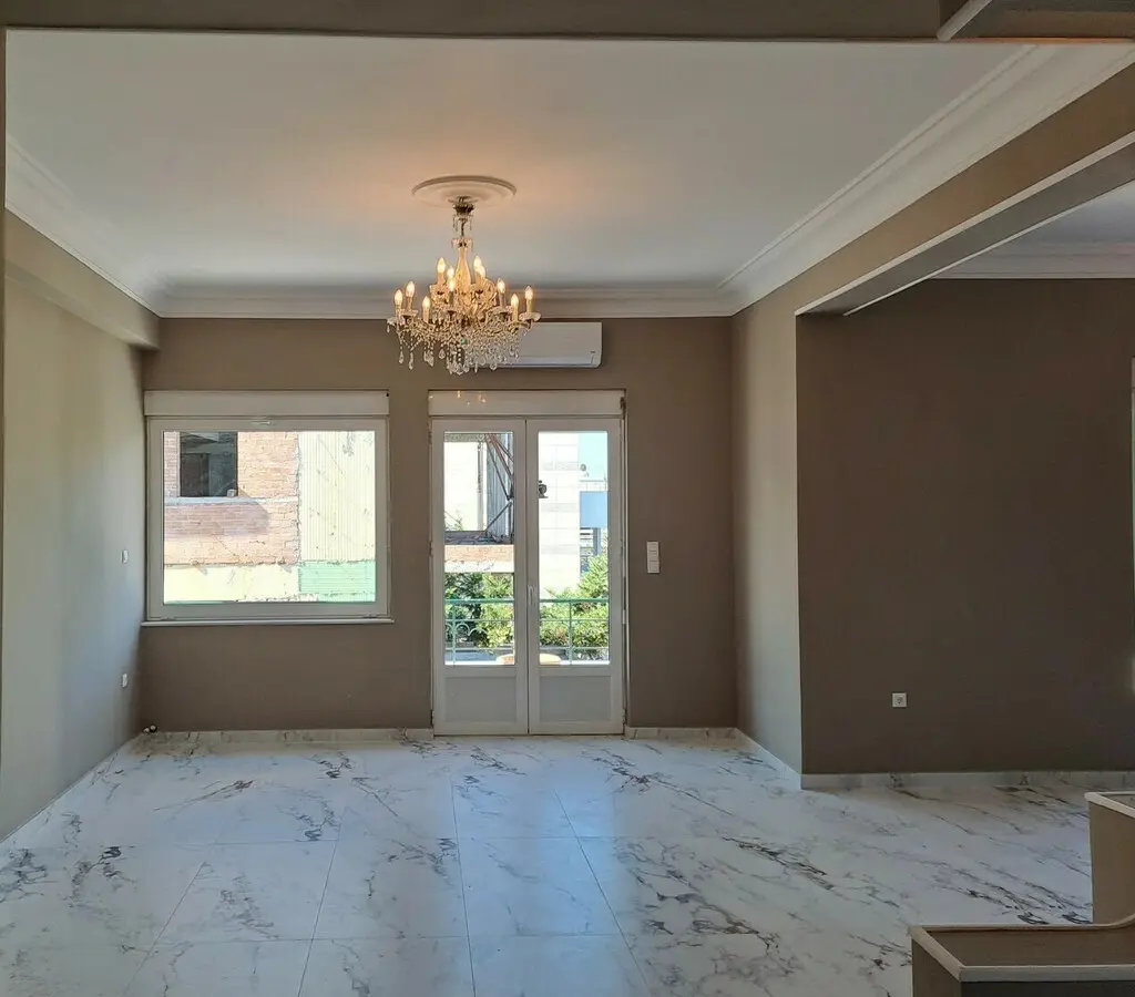 3-bedroom Flat In Filothei, Greece (200 M²)
