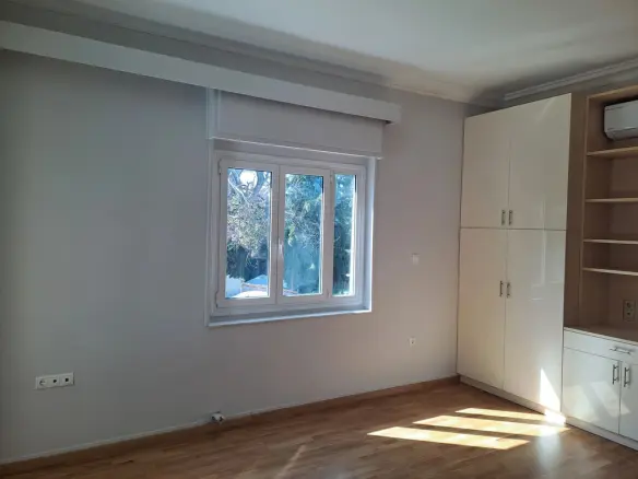 3-bedroom Flat In Filothei, Greece (200 M²)