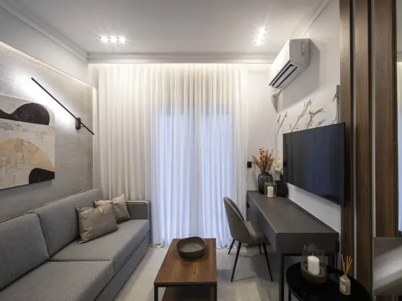 1-bedroom Flat In Center Of Thessaloniki, Greece (38 M²)