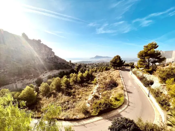 4-bedroom Villa In Altea, Spain (285 M²)