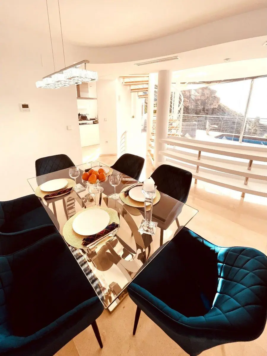Villa 285 M² In Altea, Spain