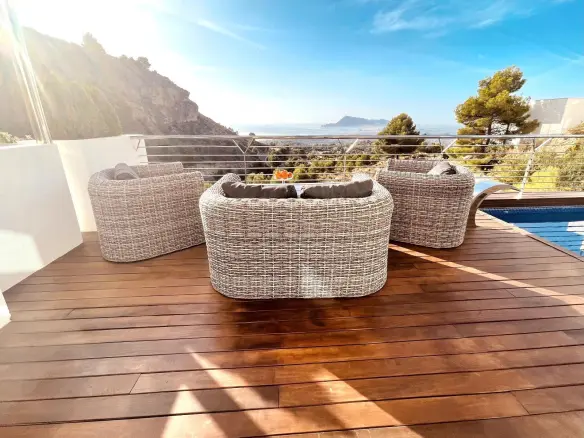 4-bedroom Villa In Altea, Spain (285 M²)