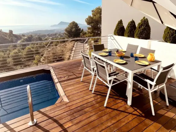4-bedroom Villa In Altea, Spain (285 M²)