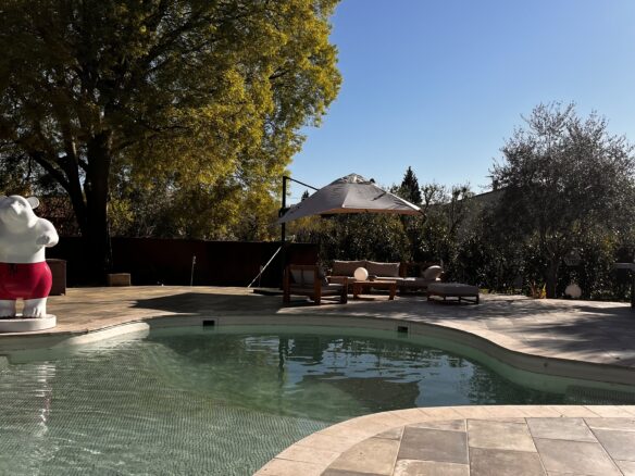 House Of 200 M² With 7 Rooms, Plot Of 1200 M², Swimming Pool, Energy Rating A In Grasse