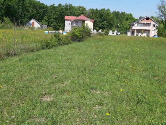 Land Of 1818 M² With Mountains & Coast Nearby In Podgorica
