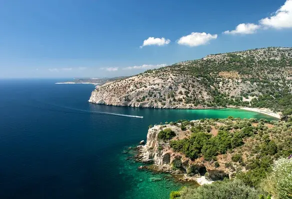 Hotel In Thasos, Greece (2.250 M²)