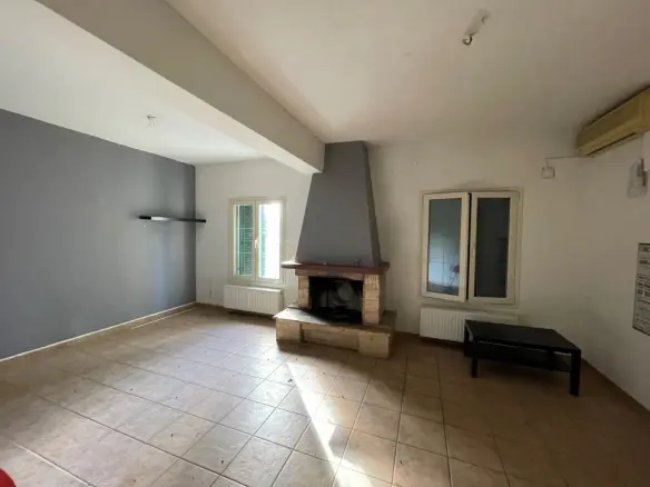 Detached House In Corfu, Greece (268 M²)