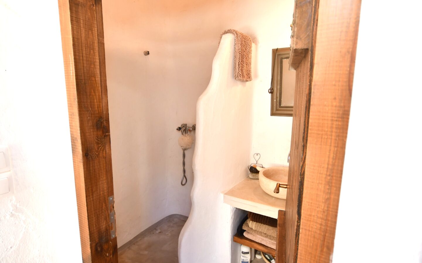 Character Cottage In Small Village – East Crete