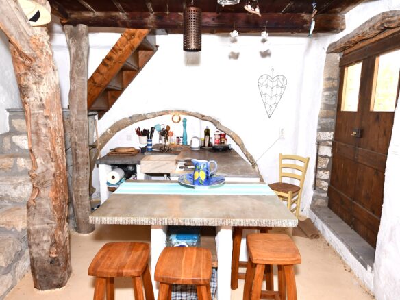 Character Cottage In Small Village – East Crete