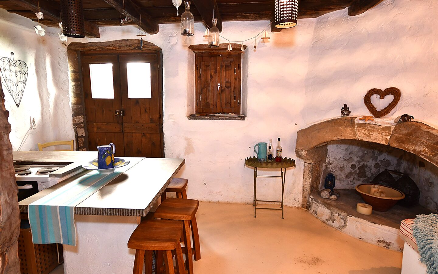 Character Cottage In Small Village – East Crete