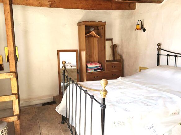 Character Cottage In Small Village – East Crete