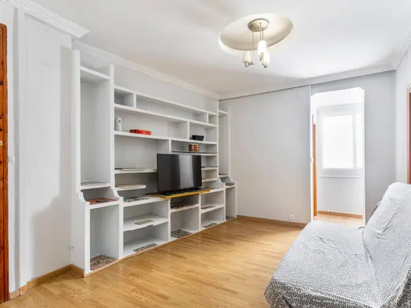 1-bedroom Penthouse In Valencia (60 M²)