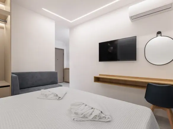 Flat In Center Of Thessaloniki, Greece (28 M²)