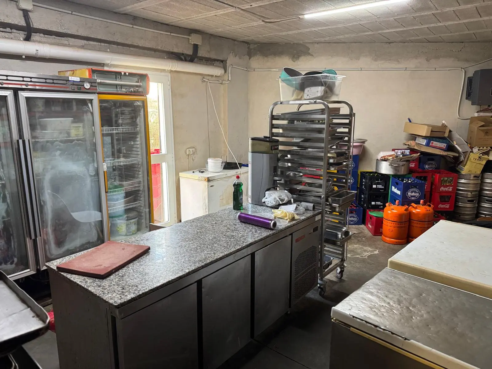 Commercial Of 205 M² In Binissalem, Spain
