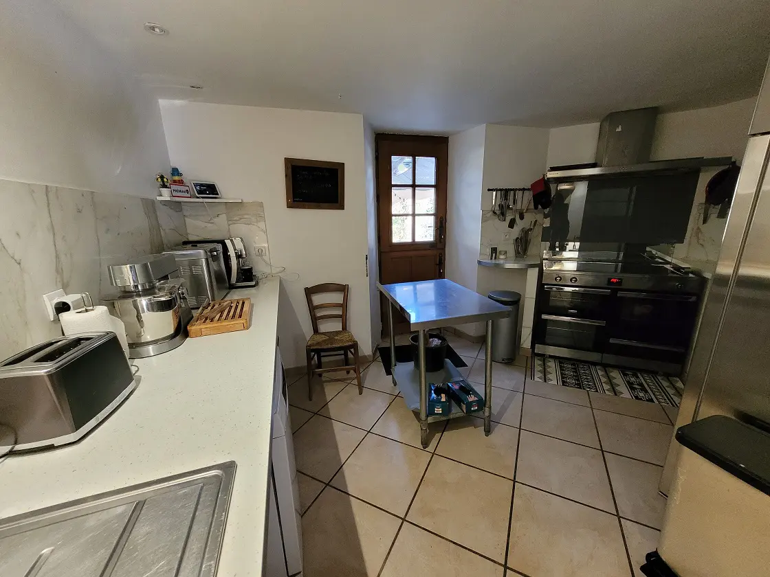 House Of 270 M² In Olargues